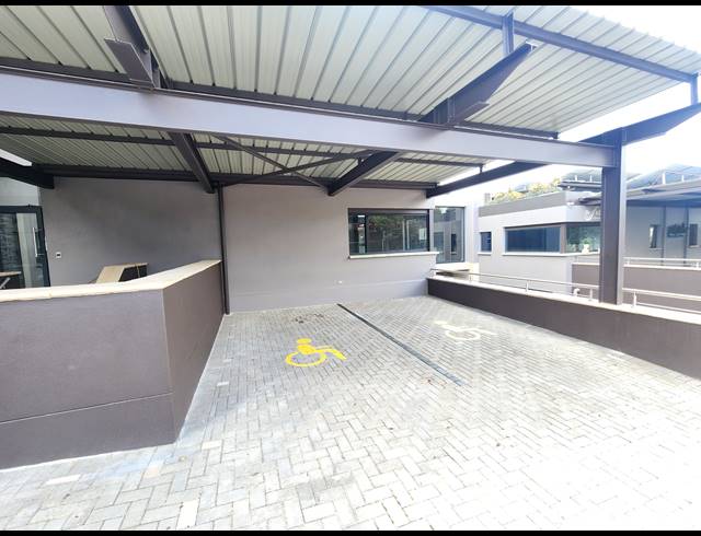 42M² OFFICE TO LET IN ZWARTKOP
